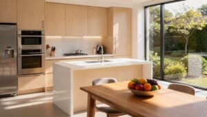 Cebula nigdy się nie przypali, jeśli posypiesz ją solą. Trik babci działa od pokoleń